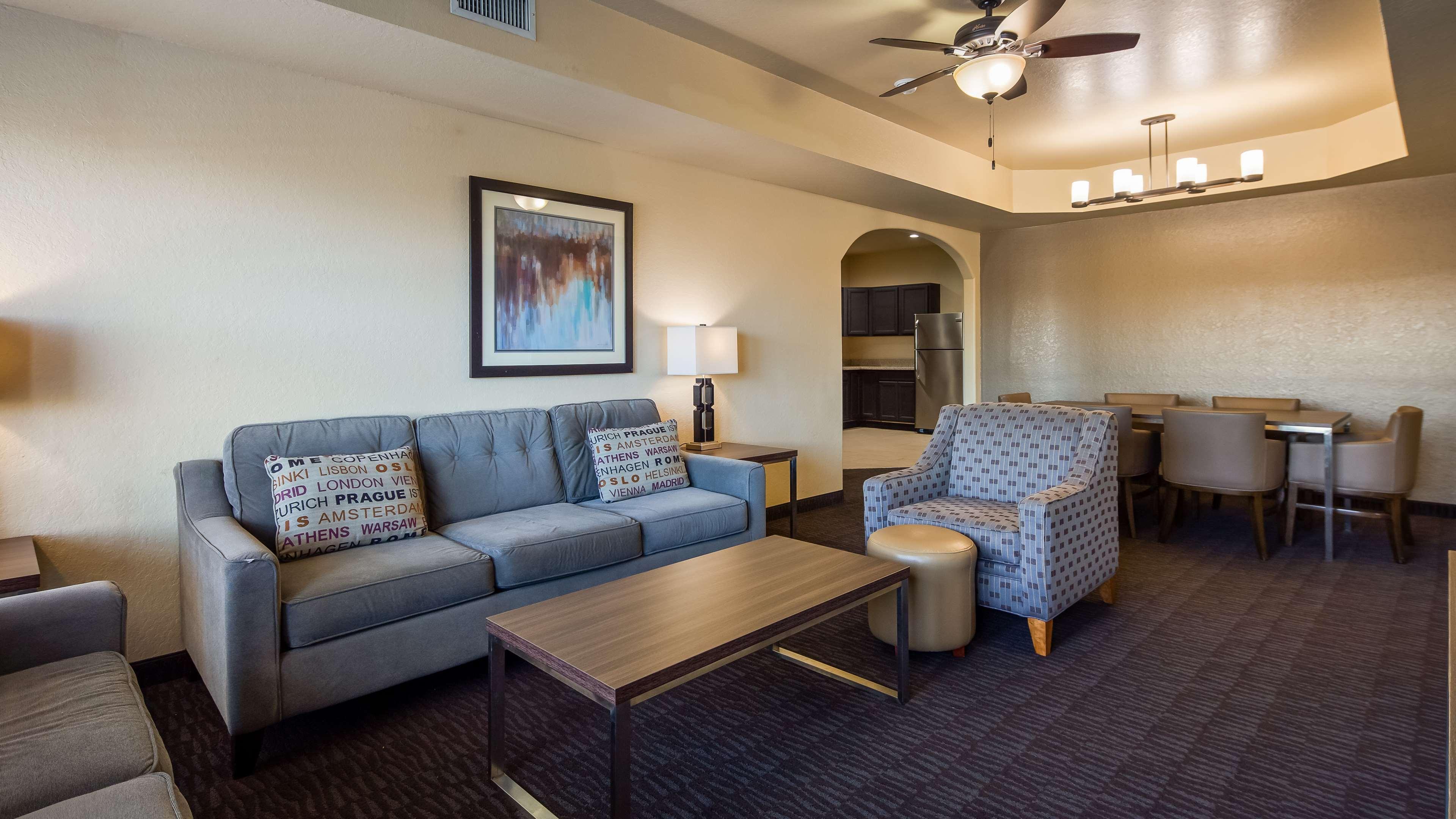 Best Western Plus Hill Country Suites - San Antonio Eksteriør billede